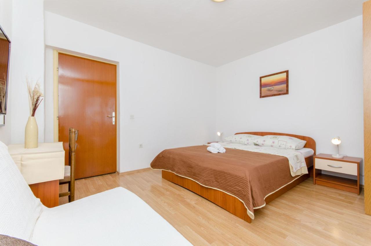 Knezovicapartments Zivogosce Exterior photo